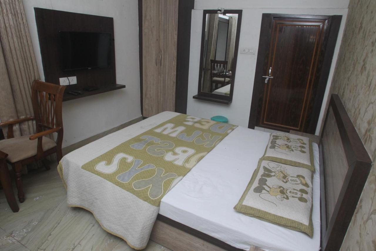 Alakhnanda Guest House Varanasi Exterior foto