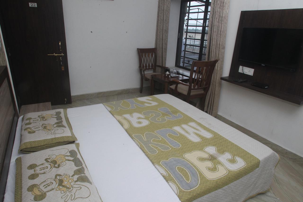 Alakhnanda Guest House Varanasi Exterior foto